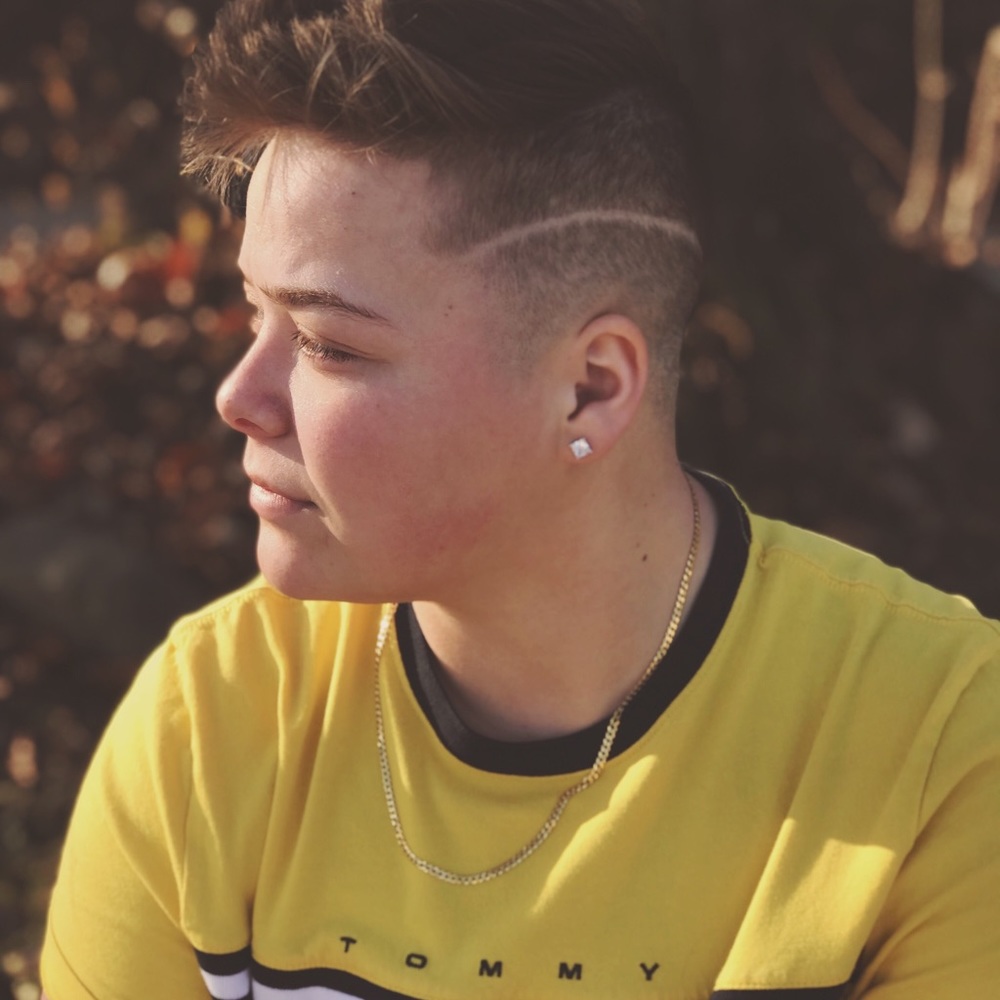 Meet your Posher, Laylaynee